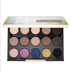Urban Decay Gwen Stefani Eyeshadow Palette